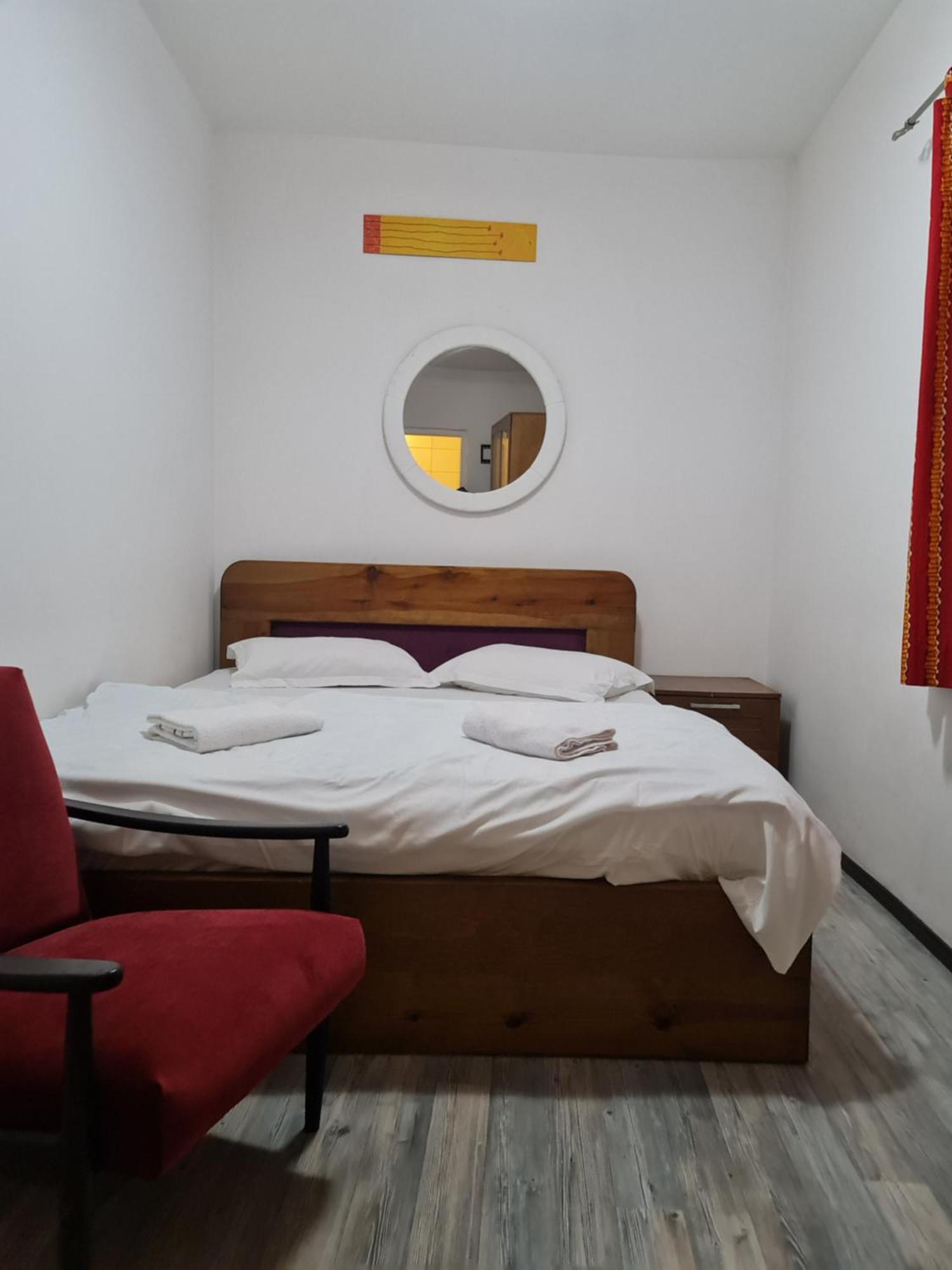Guesthouse Hotel My Home 프리즈렌 외부 사진