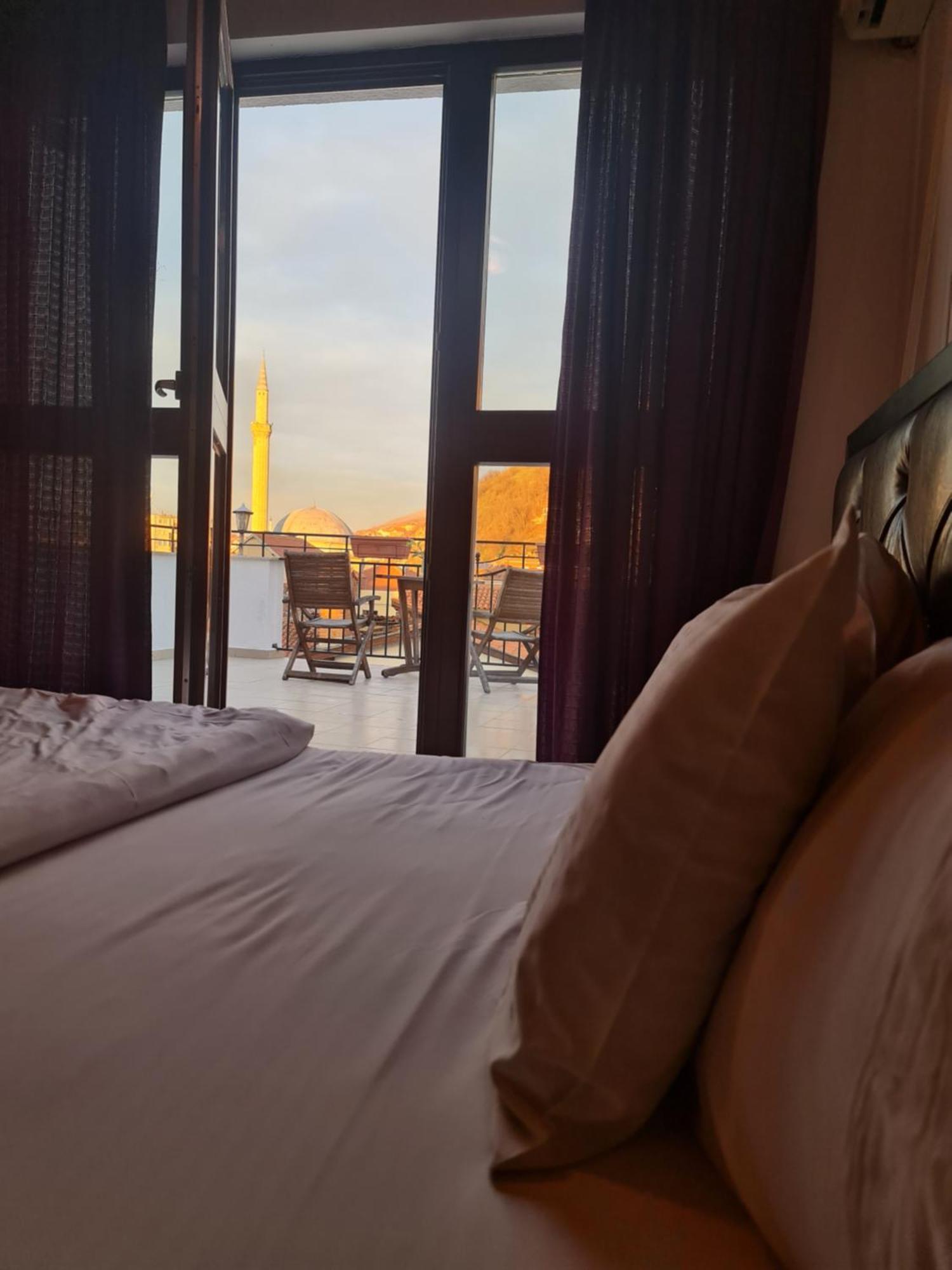 Guesthouse Hotel My Home 프리즈렌 외부 사진