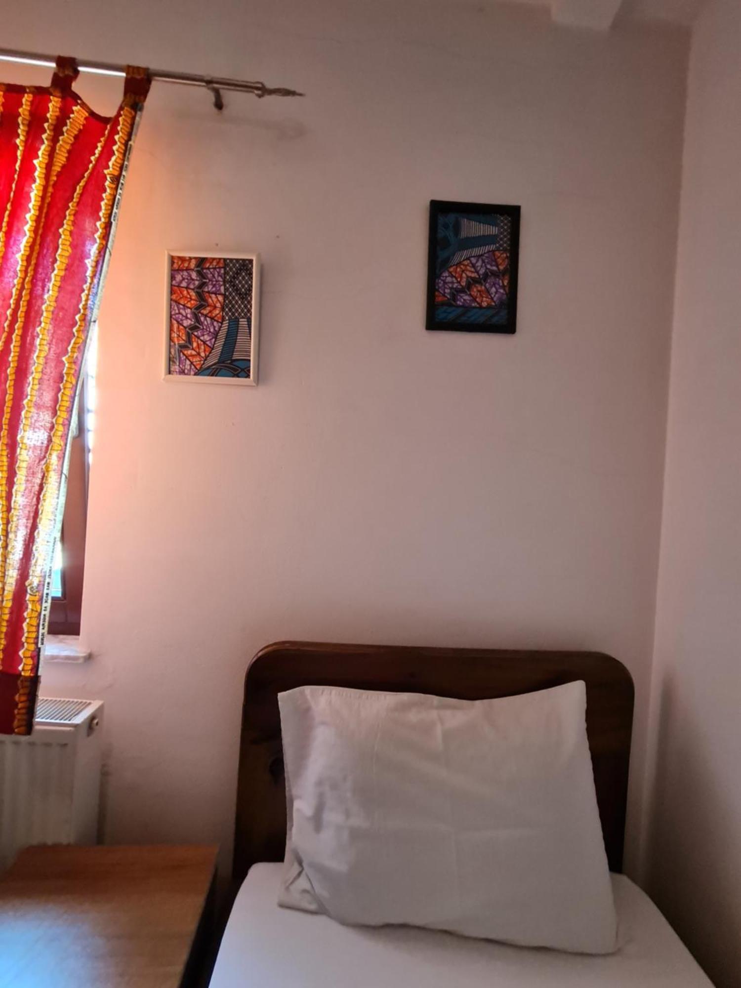 Guesthouse Hotel My Home 프리즈렌 외부 사진