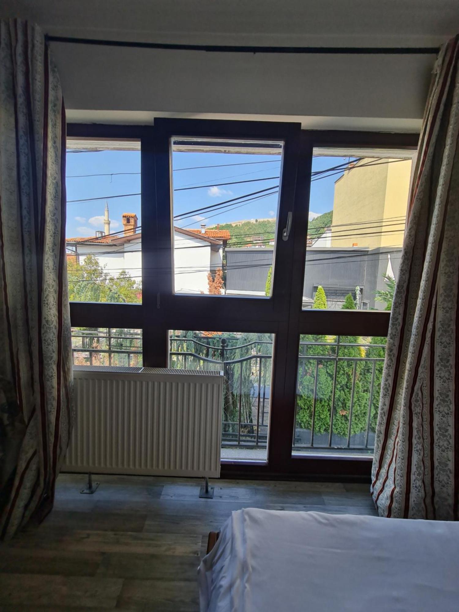 Guesthouse Hotel My Home 프리즈렌 외부 사진